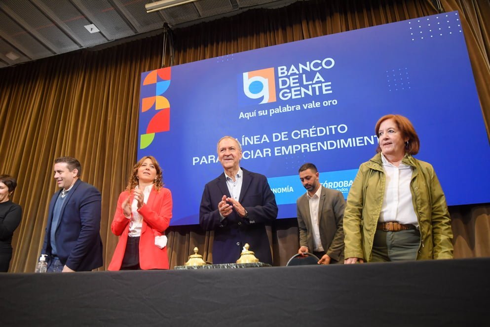 Schiaretti presentó una nueva línea de créditos para emprendedores