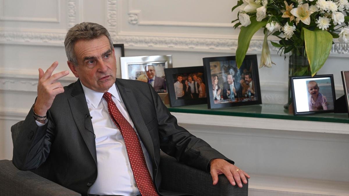 Rossi Ratificamos el compromiso de defensa proteccin profesionalizacin de todo el sistema de medios