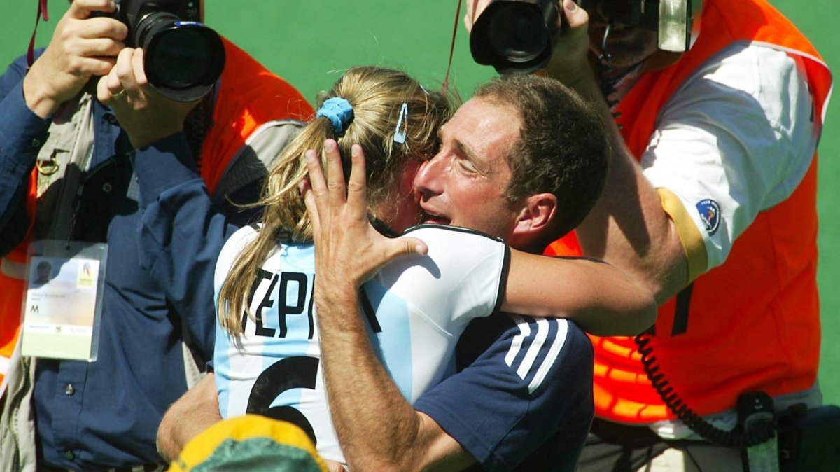 Vigil destac la difusin a nivel nacional e internacional que alcanzaron sus equipos y su deporte en general a travs de la agencia Foto Archivo