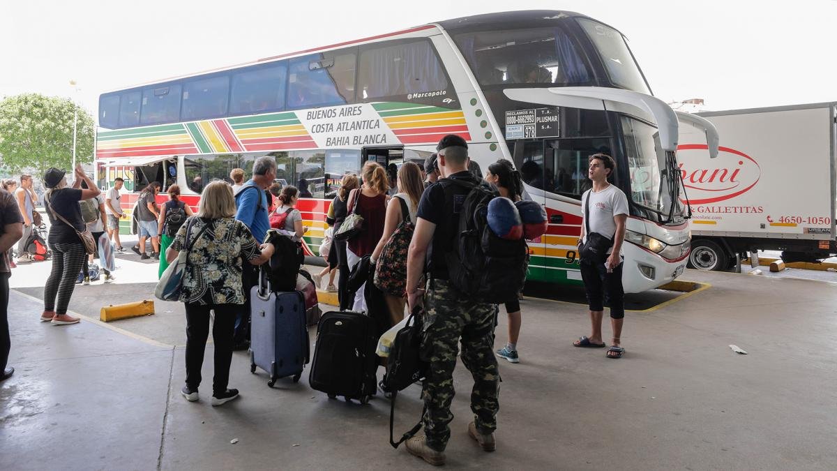 Fuerte movimiento de pasajeros durante el fin de semana largo Foto Prensa Ministerio Transporte