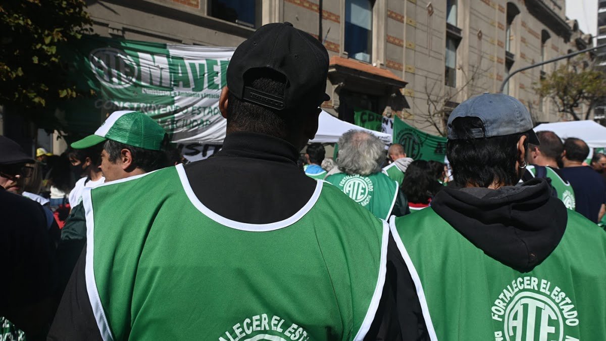 ATE realiza una jornada nacional de lucha por un aumento salarial