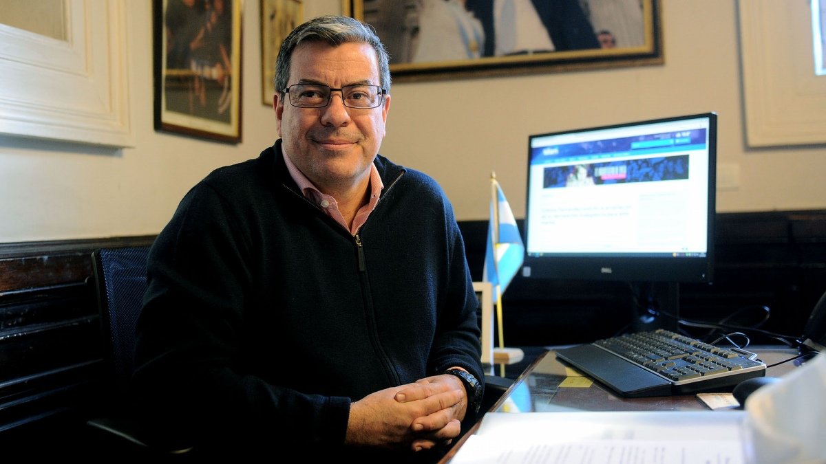 El jefe de bloque oficialista Germn Martnez convoc a la sesin Foto Osvaldo Fanton 