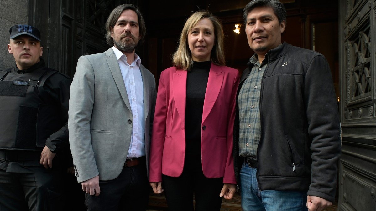 Myriam Bregman y Del Cao Foto Pepe Mateos 