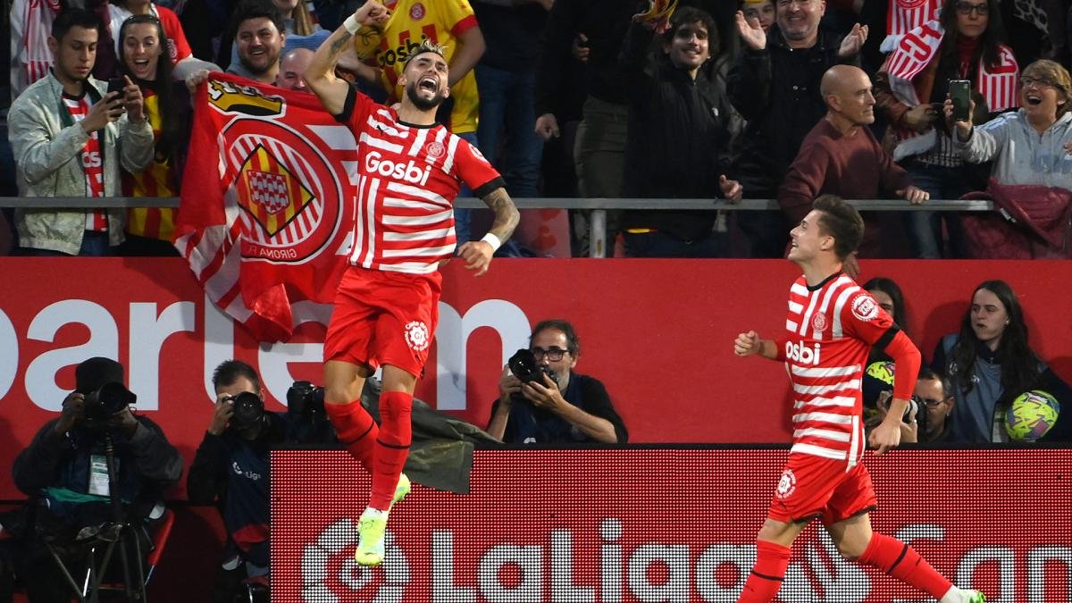 Ni Messi pudo tanto: Valentín Castellanos hace historia con sus cuatro goles al Madrid