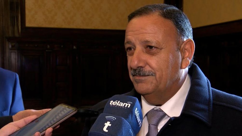 Quintela continúa estable y bajo monitoreo a raíz del dolor precordial