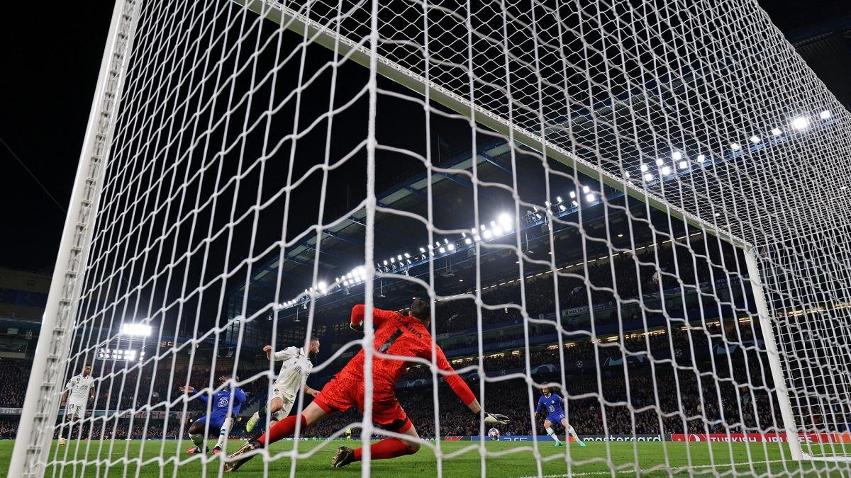 Real Madrid le ganó con comodidad al Chelsea y pasó a semifinales