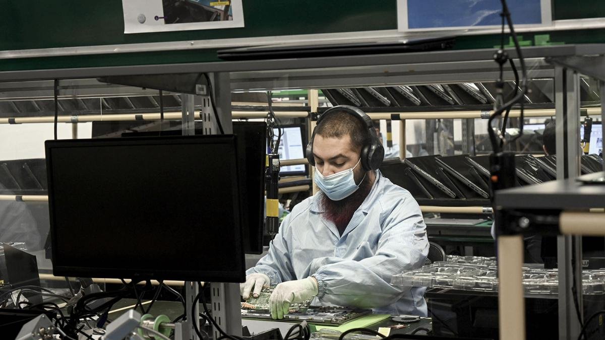 Los modelos sern cinco modelos de computadoras de la familia Galaxy Book 3 Foto Leo Vaca