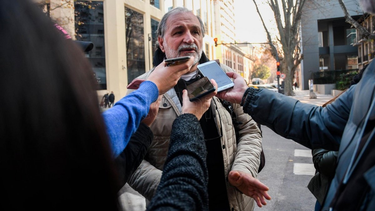 Belliboni dijo que resolvern en el lugar si acampan durante toda la noche Foto Camila Godoy 