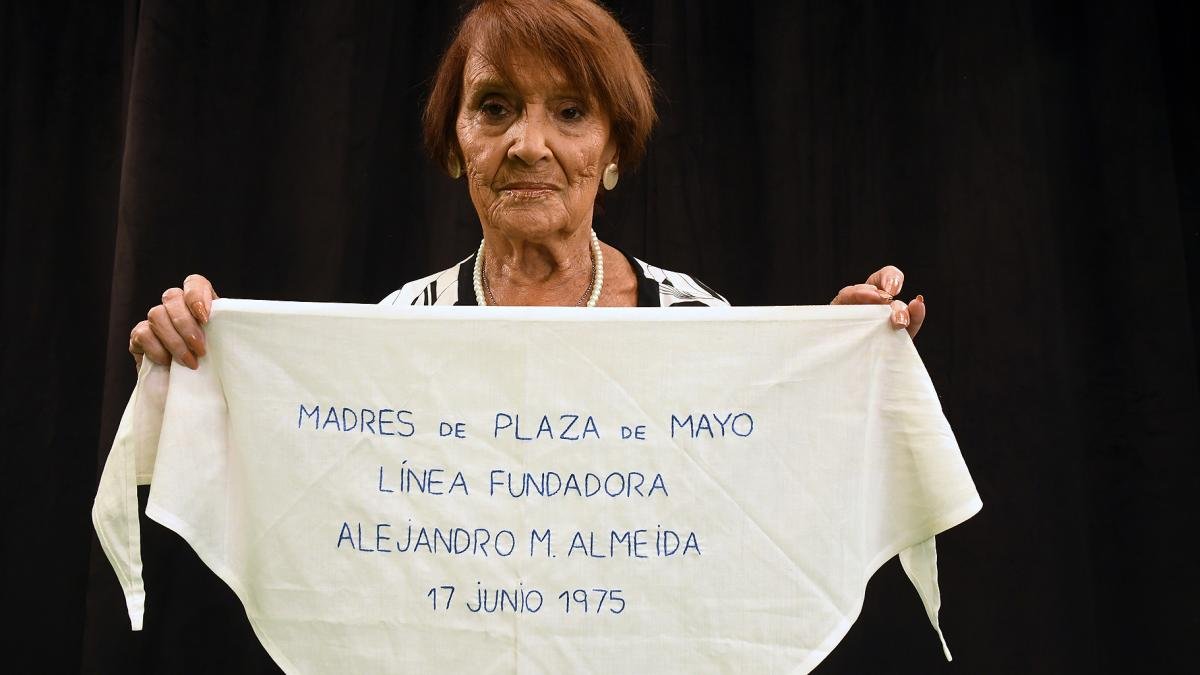 Lidia Estella Mercedes Miy Uranga Taty Almeida mam de Alejandro Martn Foto Daniel Dabove
