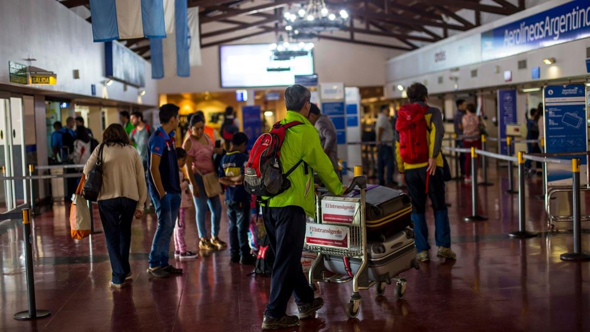 Massa destac el papel que el turismo receptivo genera en la divisin de divisas Foto Javier Corbalan