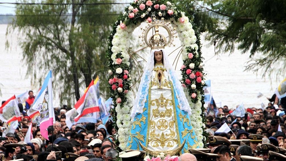 Corrientes coronacion Virgen de Itati en Corrientes foto archivo