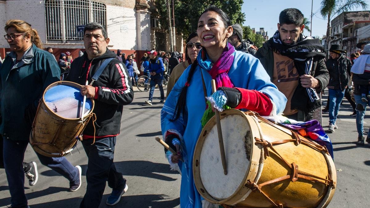 Marcha de los Bombos foto emilio rapetti 