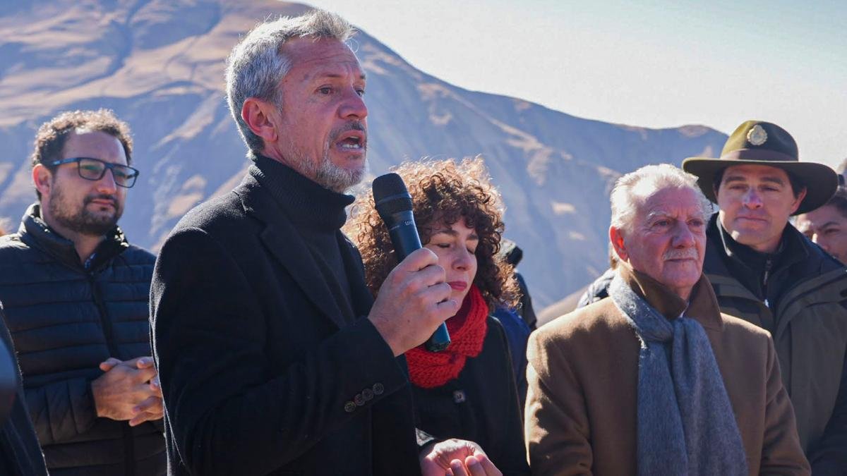 Pea ponder la inversin de Salta en nuevos atractivos tursticos y estim que habr una buena temporada invernal Foto Prensa Gobierno Salta