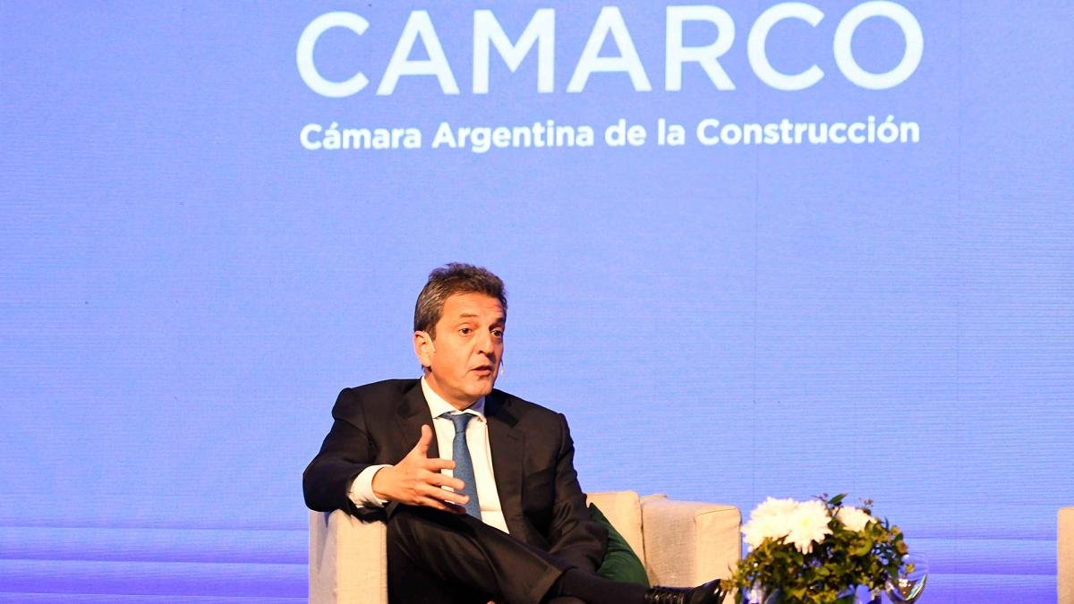 El FMI intent pausar la concrecin de la obra en el primer semestre de 2023 con el objetivo de asegurar el cumplimiento de las metas fiscales Foto Alfredo Luna