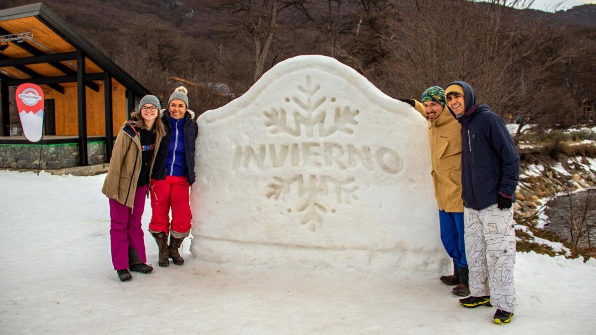 Los turistas que arriben a la ciudad del Fin del Mundo durante el receso escolar de invierno en Argentina tienen garantizado la prctica del esqu alpino o el snowboard en las mltiples pistas de Cerro Castor Foto Cristian Urrutia