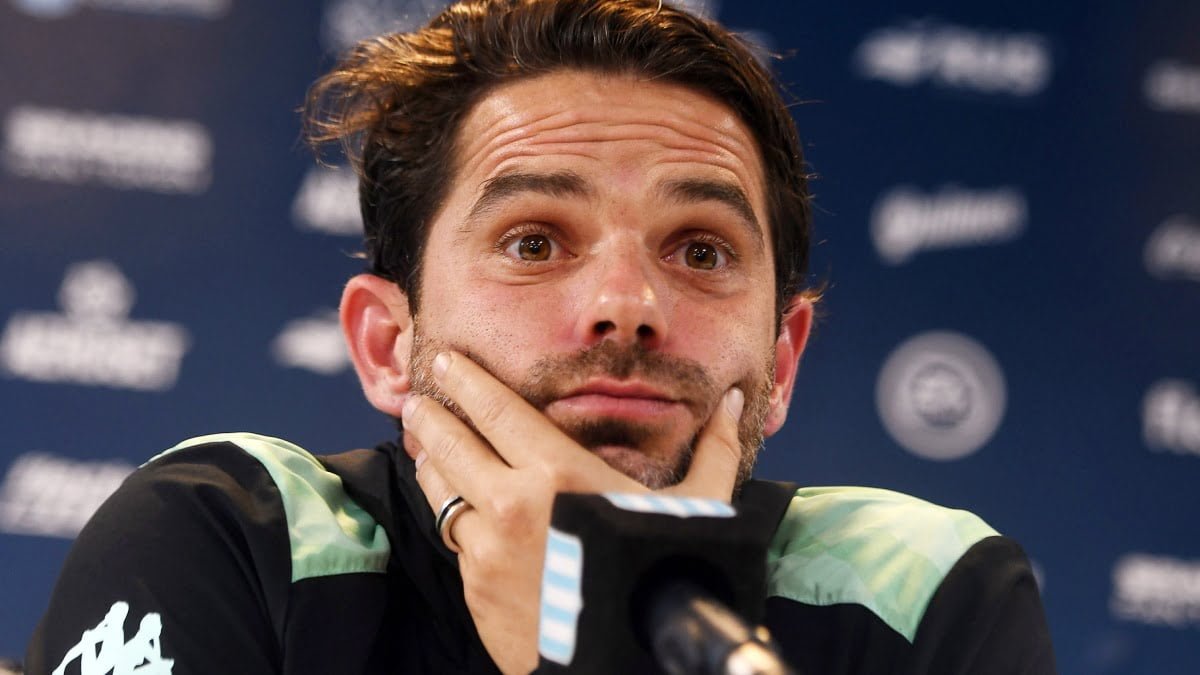 Gago analiza la inclusión de Almendra y Quintero para la revancha con Boca