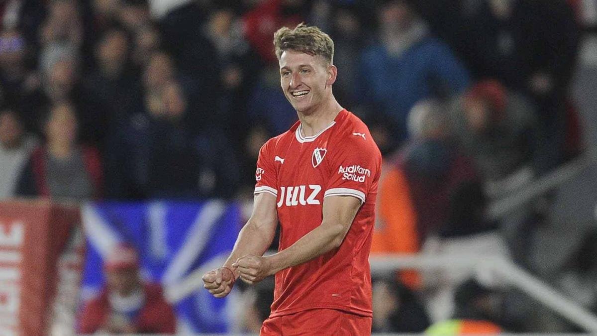 Independiente consiguió un agónica victoria ante Vélez en el debut de Tevez