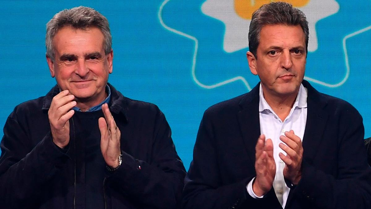 La fórmula de UxP intensifica la campaña: Massa en Entre Ríos y Rossi en CABA