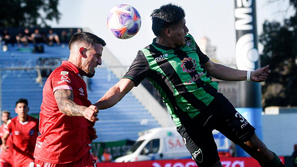 San Martín de San Juan eliminó a Argentinos Juniors y avanzó a cuartos de final