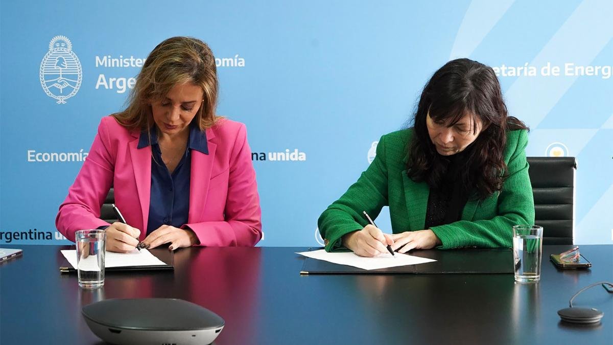 Flavia Royon junto a Silvina Batakis Foto Prensa Economia