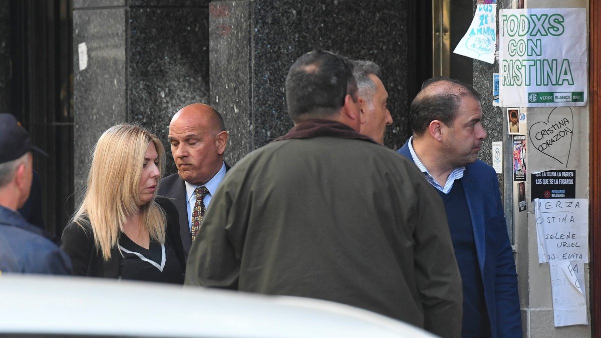 Capuchetti tras el atentado Foto Victoria Egurza