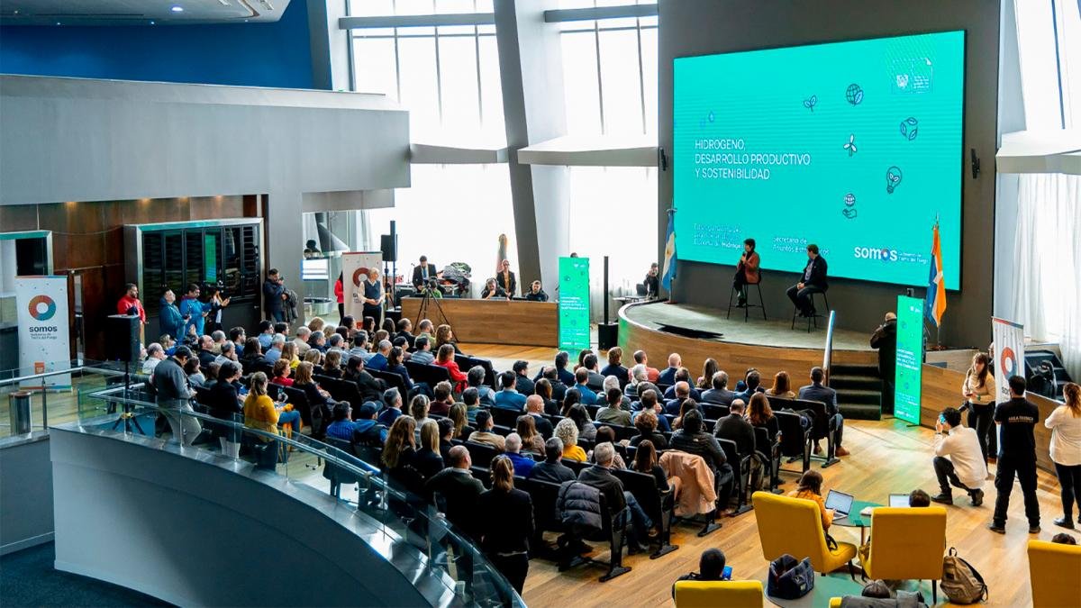 La ENH establece la ruta para alcanzar objetivos de sostenibilidad ambiental desarrollo productivo y econmico en el sector del hidrgeno de bajas emisiones Foto Tw