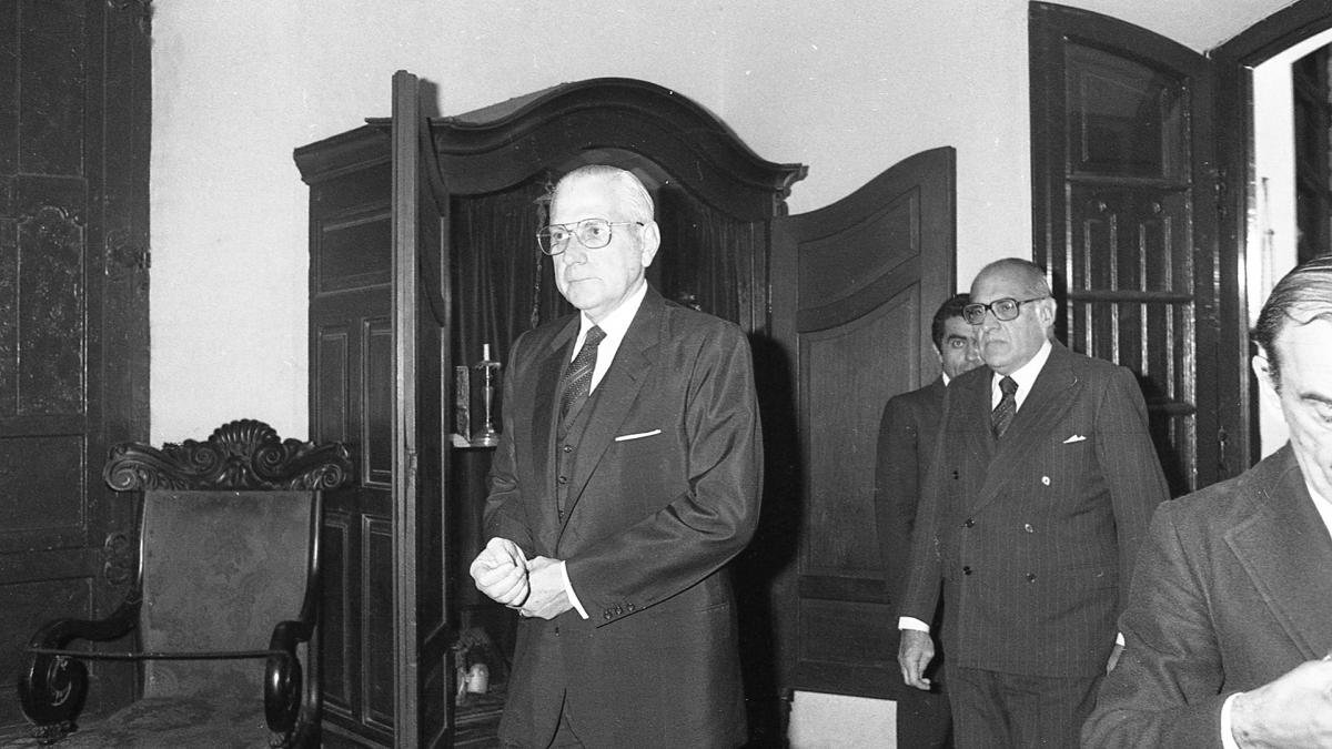 La retirada de Bignone Foto Archivo Tlam