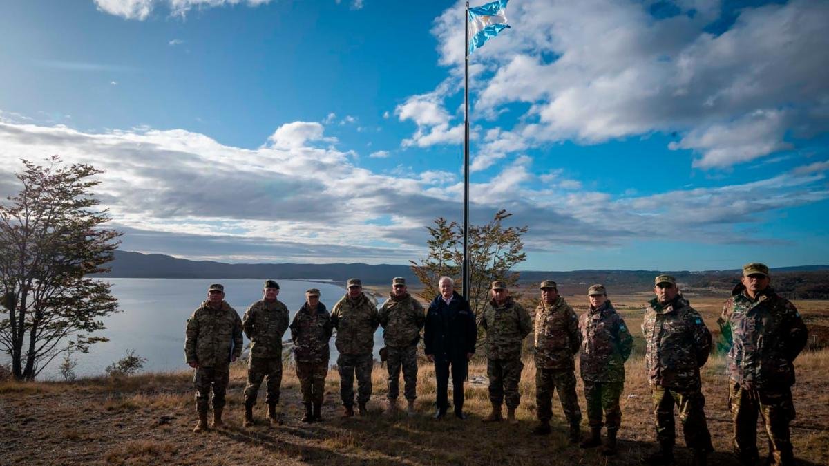 El predio podr usarse como base de adiestramiento previo a las campaas antrticas por el clima fro similar al del continente blanco Foto Tw