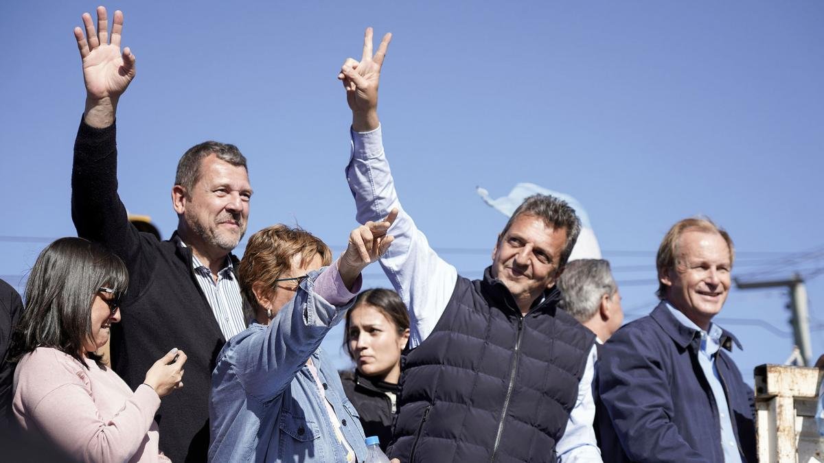 Sergio Massa estuvo acompaado por el gobernador Gustavo Bordet y por Adn Bahl Foto Prensa Economa