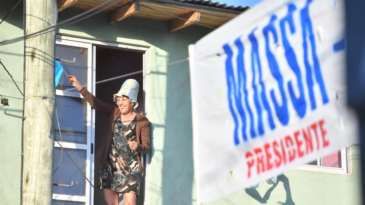 El candidato asegur que trabajar para defender los derechos de los jubilados Foto Enrique Garca Medina