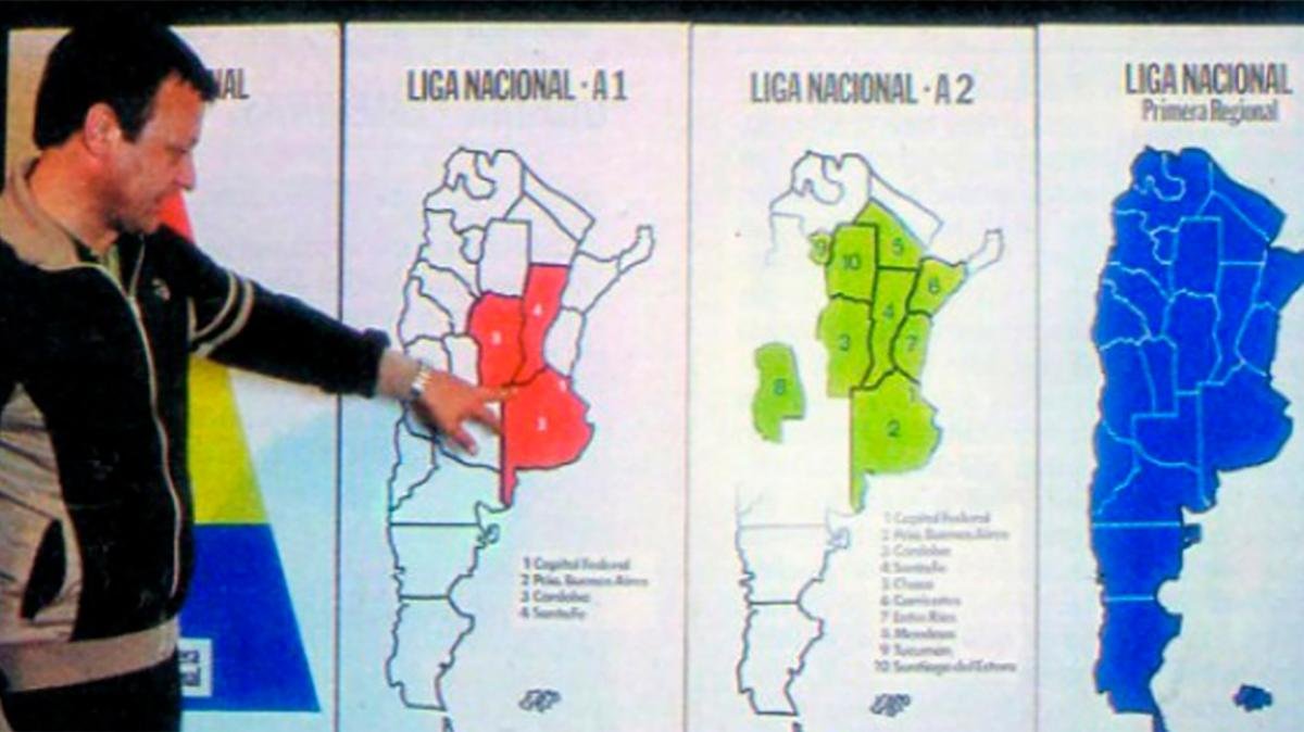 Len najdnudel el padre de la LNB y la planificacin de la competencia histrica del bsquet Foto Prensa LNB