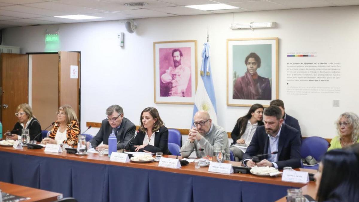 Retornaron al debate sobre la reducción de la jornada laboral