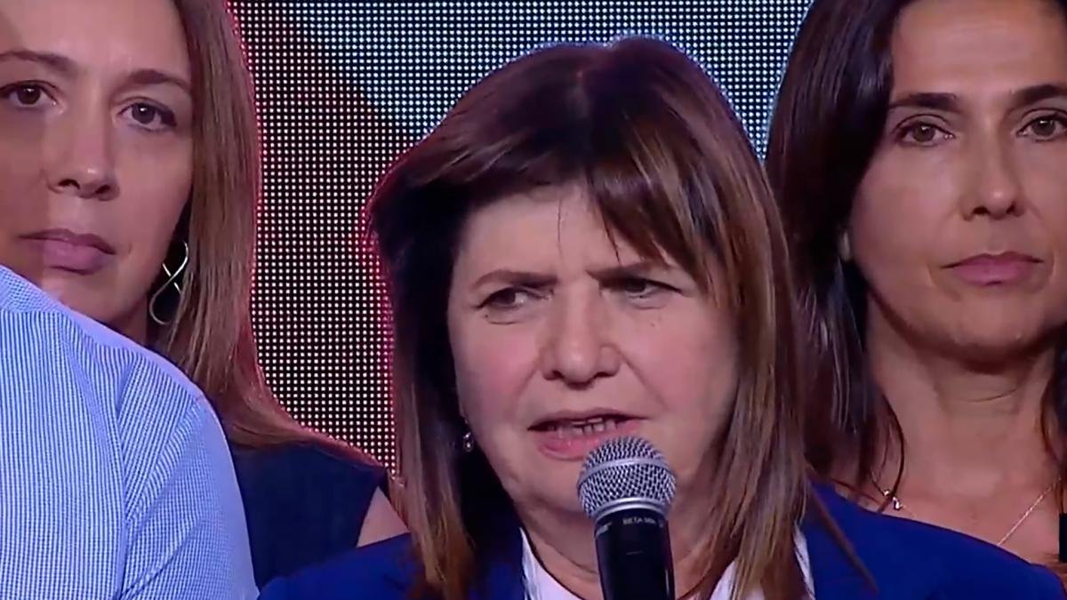 Vidal acompa a la excandidata presidencial Bullrich en el bnker el domingo de las elecciones generales Foto Captura TV 