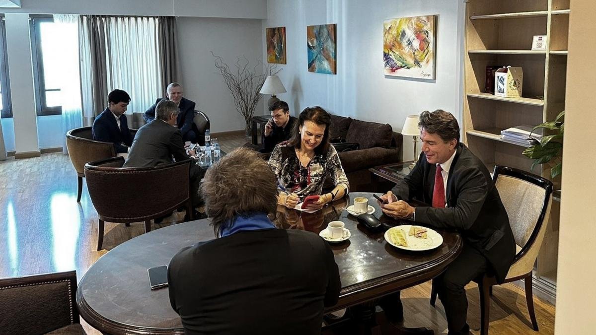 El presidente electo Javier Milei junto a Diana Mondino y Nicols Posse Foto Prensa