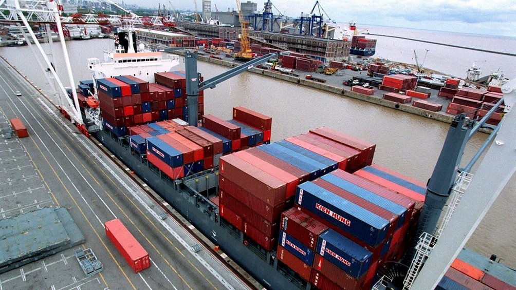 La nueva gestin busca facilitar los trmites para importar