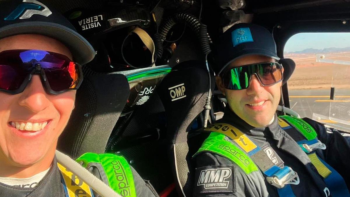Sanz como navegante y Porem como piloto ganaron una etapa del Dakar en la edicin 2023 Foto IG shakedownteam 