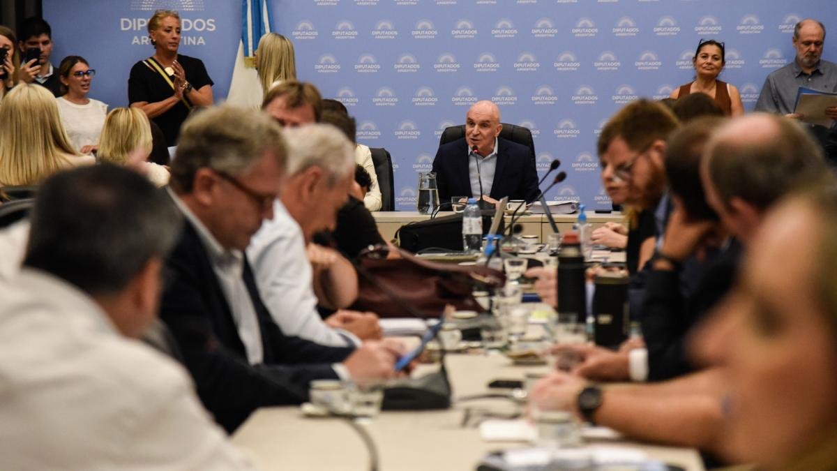 La comisin de Presupuesto y Hacienda Foto Prensa Diputados 