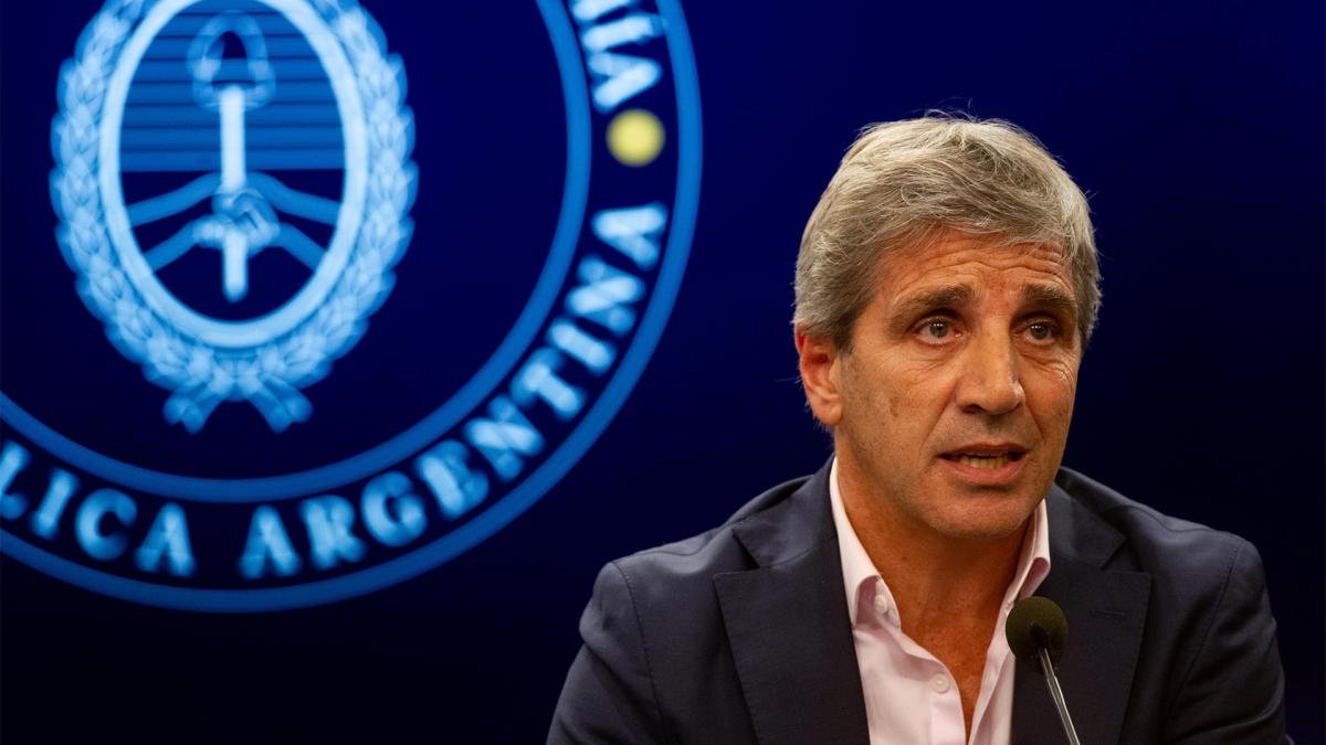 Caputo fue el encargado de anunciar el acuerdo con el FMI Foto Cris Sille