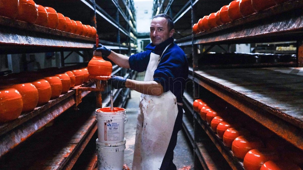 La suspensin de las retenciones a los productos lcteos fue prorrogada hasta fines de junio Foto Diego Izquierdo