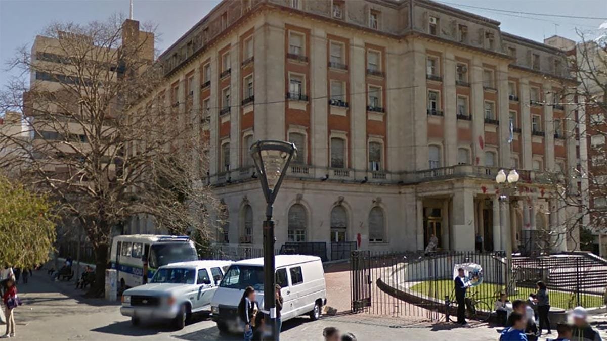 Tribunal Oral Federal 1 La Plata Foto Archivo