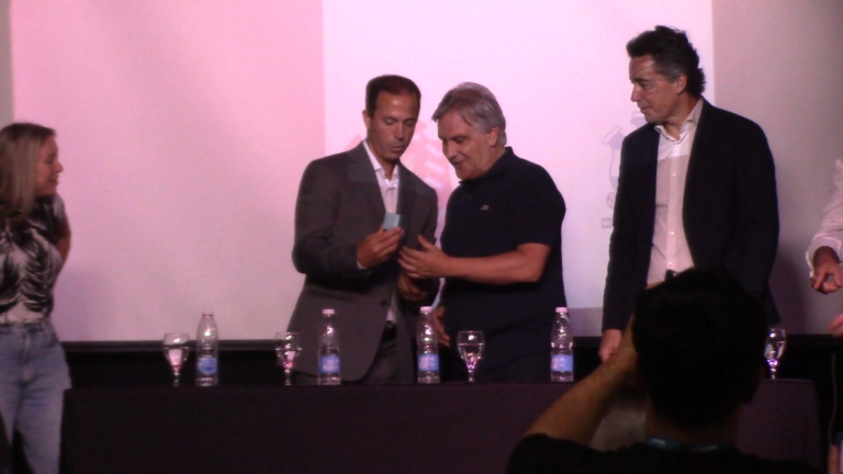 La primera visita del Gobernador a Cavanagh